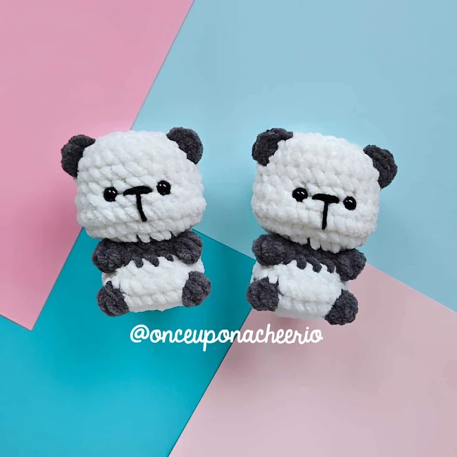 A no-sew amigurumi panda bear made with textured bobble stitches.